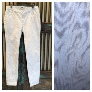 Ectetera size 6 white and gray skinny leg jeans